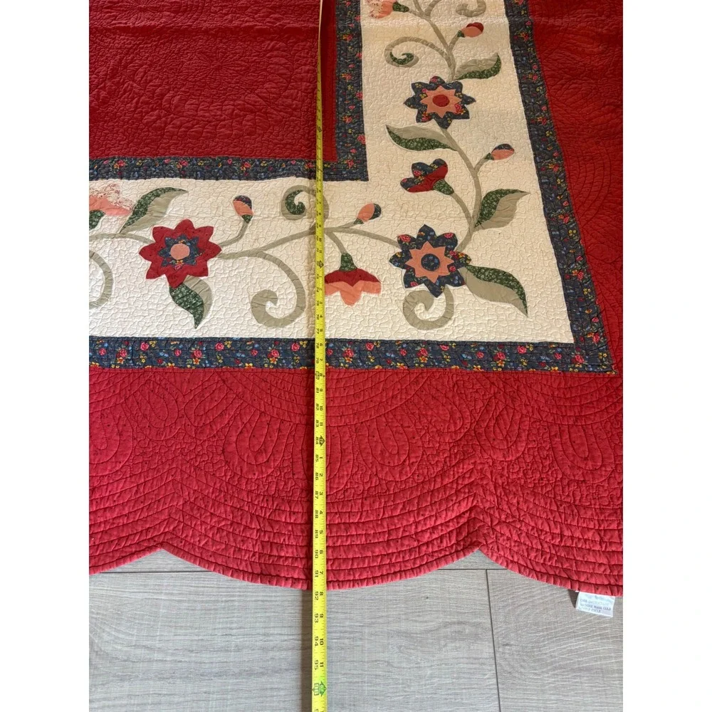 Large floral red reversible quilt 100% cotton